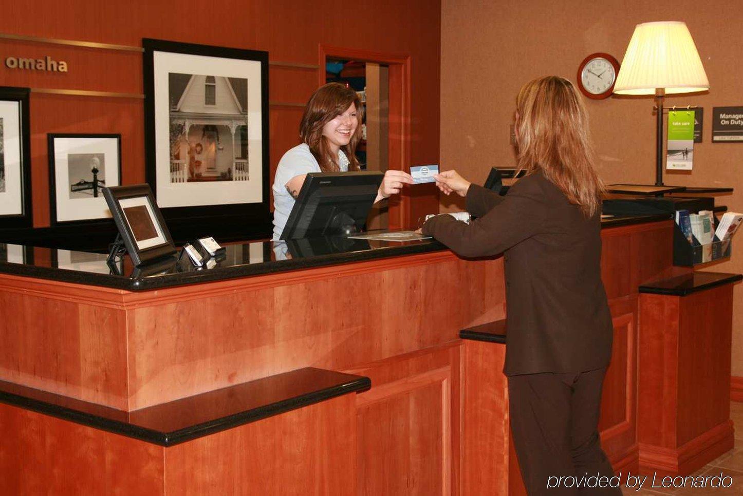 Newly Renovated Hampton Inn Omaha West Lakeside Интериор снимка